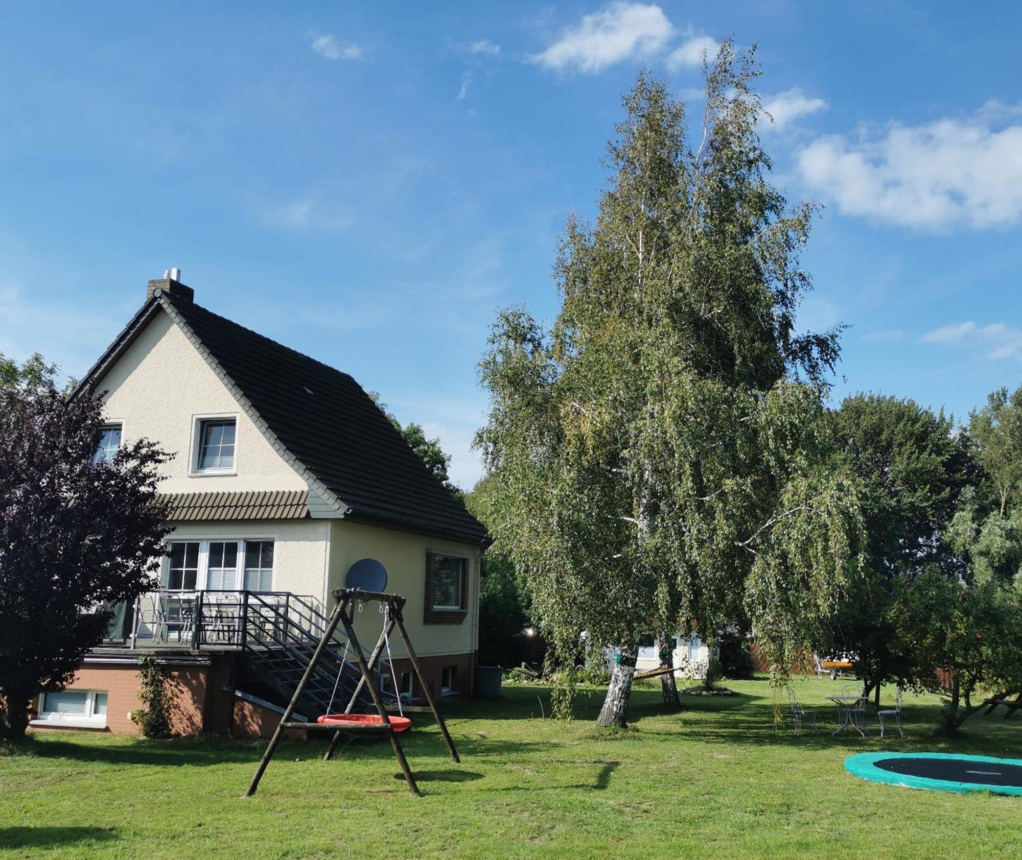Ruegenferienhaus - Schaprode Hafen Exterior photo